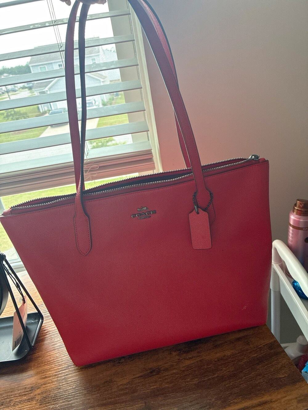 Coach Pebbled Zip Top Tote Bag Double Handles Lined w/ Charm